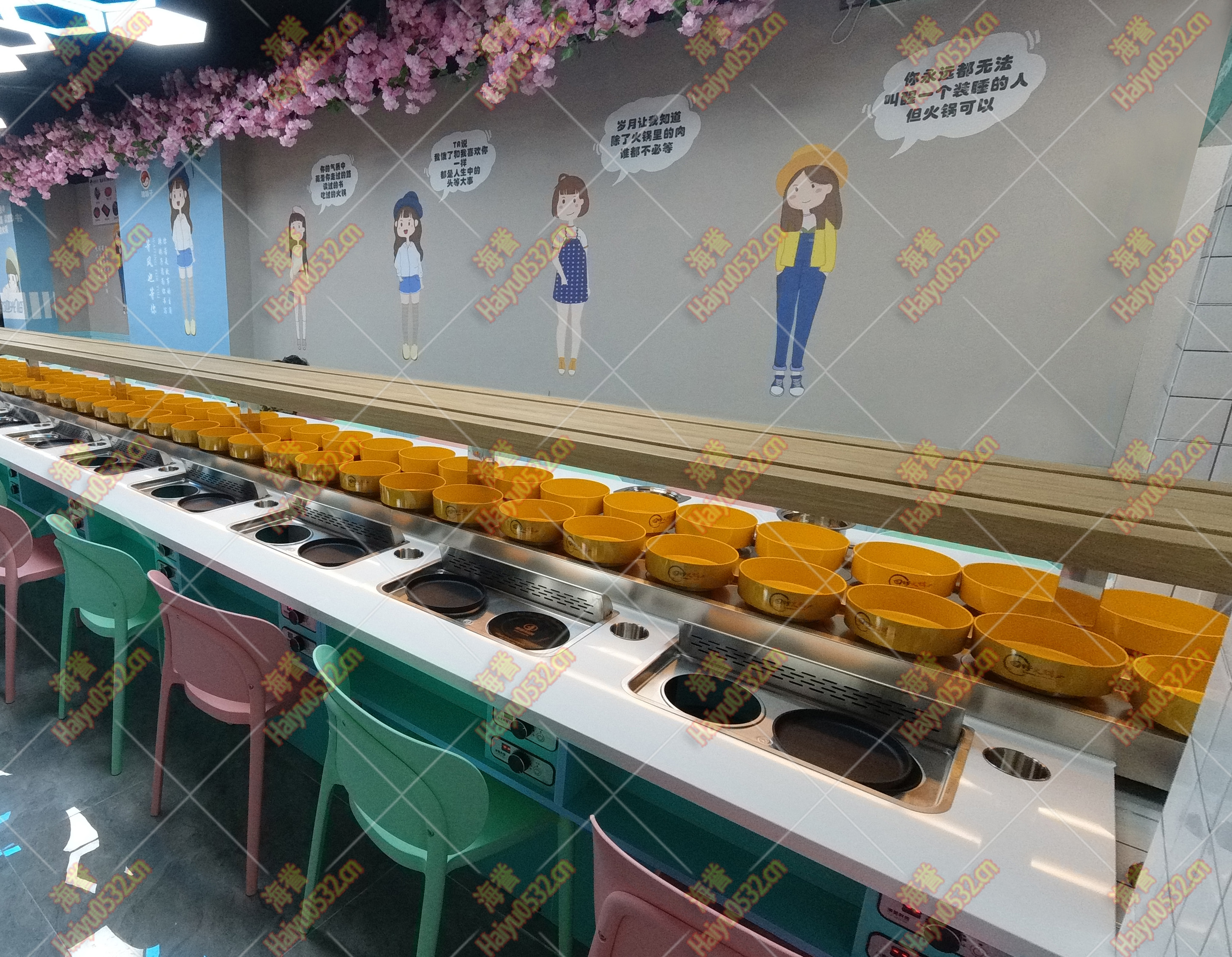 旋轉(zhuǎn)小火鍋設(shè)備